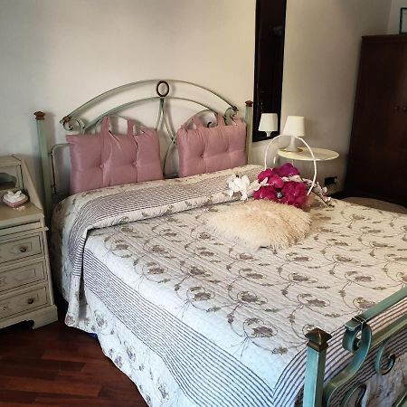 B&B Mary'S House Ciampino Eksteriør bilde